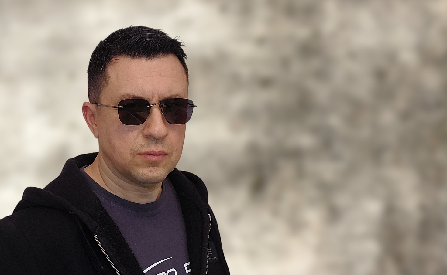 OG Image wird geladen…